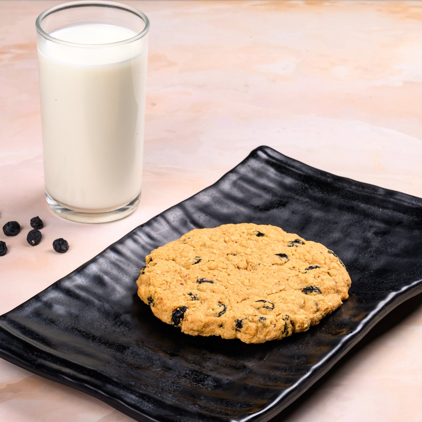 XL Oats & Raisins Cookie